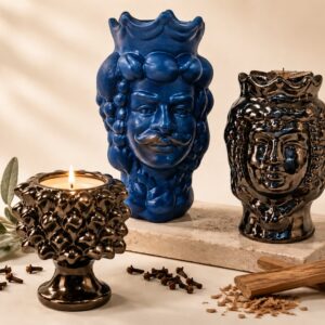 Candele Radice & Spezia di Elisir di Luce in Testa di Moro e Mezza Pigna, colori Blu Opaco e Bronzo Lucido