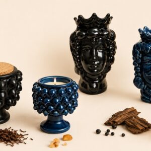 Candele Tabacco & Rhum di Elisir di Luce in Testa di Moro e Mezza Pigna, colori Nero Opaco e Blu Cristallino
